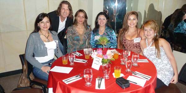 single latin american Women